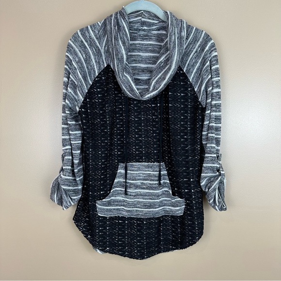 Lace & Lurex Striped Cowl Neck Roll Tab Sleeve Floral Lace Top M - Picture 1 of 6